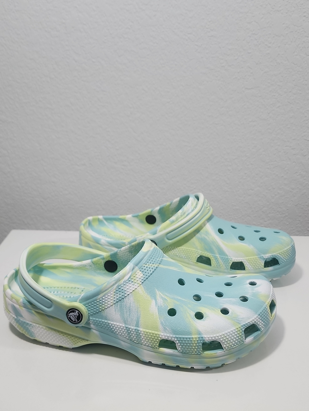 Women's Tie-Dye Mules Clogs - Light Blue & Lime Size 10W 12M